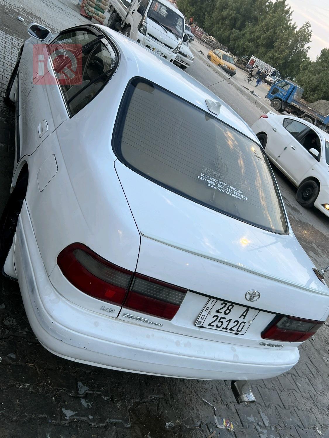 تۆیۆتا کراون